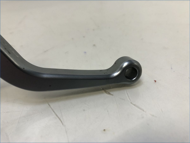 SUPPORT DE LEVIER D'EMBRAYAGE YAMAHA MT09 SP 2021