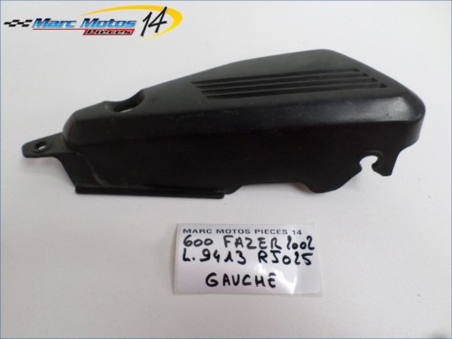 CACHE LATERAL INTERMEDIAIRE GAUCHE YAMAHA 600 FAZER 2002