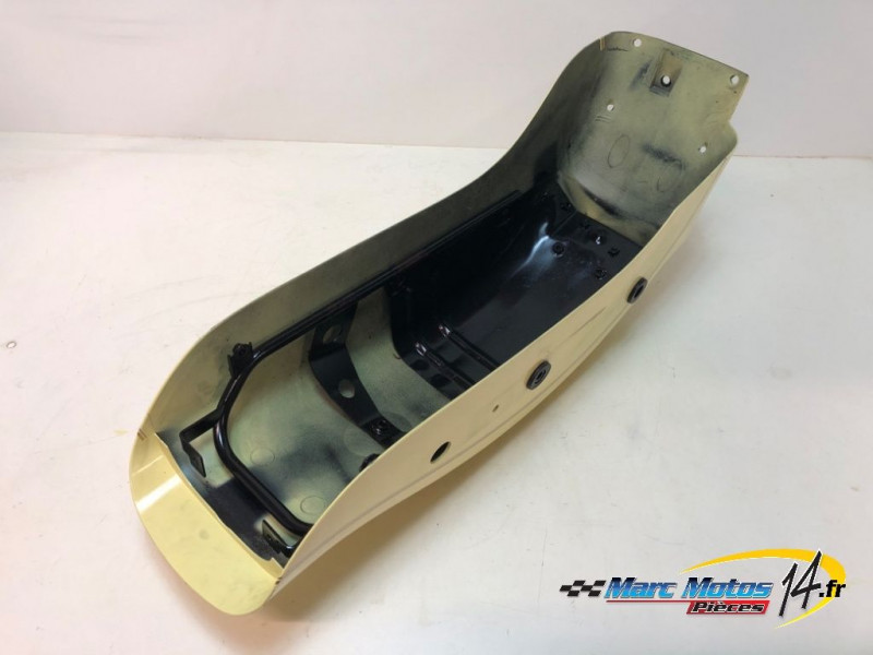 GARDE BOUE ARRIERE SUZUKI 125 MARAUDER 2001