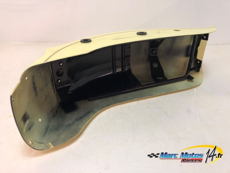 GARDE BOUE ARRIERE SUZUKI 125 MARAUDER 2001