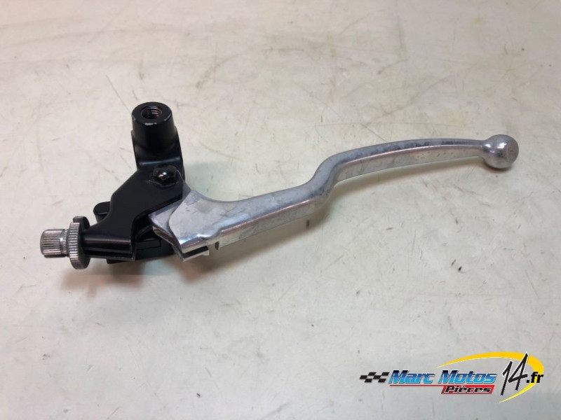SUPPORT DE LEVIER D'EMBRAYAGE SUZUKI 125 MARAUDER 2001