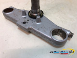 TE DE FOURCHE INFERIEUR SUZUKI 125 MARAUDER 2001