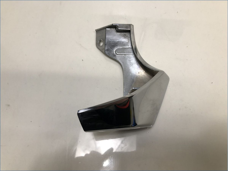 SUPPORT DE CLIGNOTANTS SUZUKI 1800 VZR INTRUDER 2006