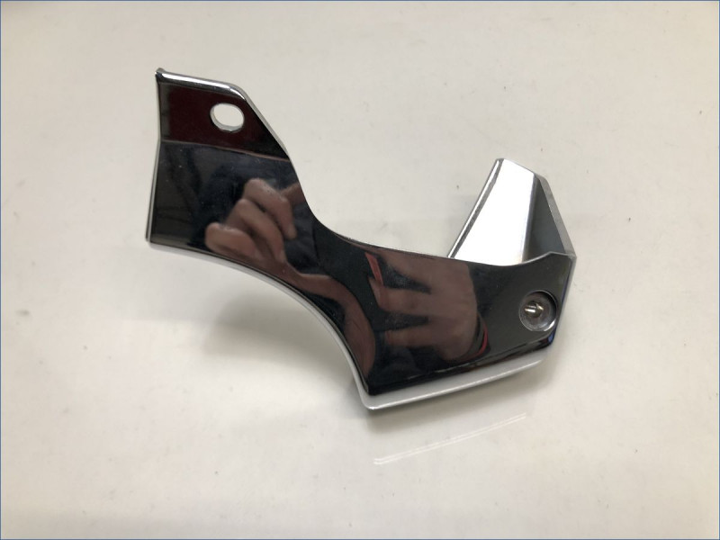 SUPPORT DE CLIGNOTANTS SUZUKI 1800 VZR INTRUDER 2006