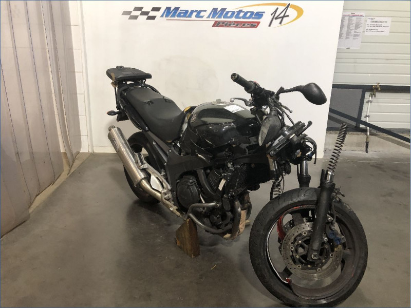 YAMAHA 900 TDM 