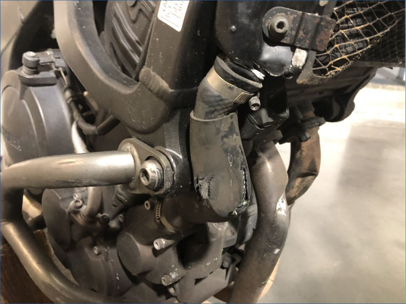 YAMAHA 900 TDM 