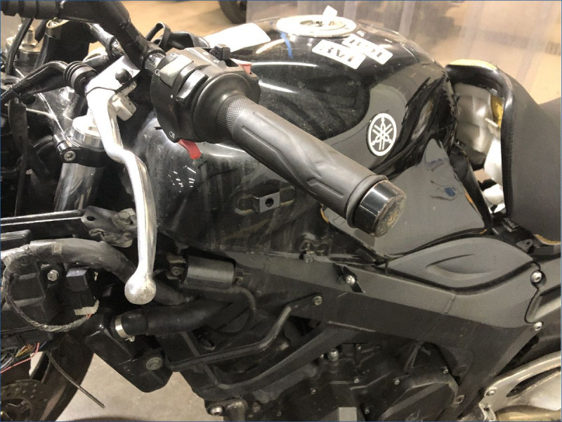 YAMAHA 900 TDM 