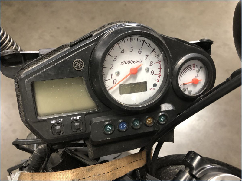 YAMAHA 900 TDM 
