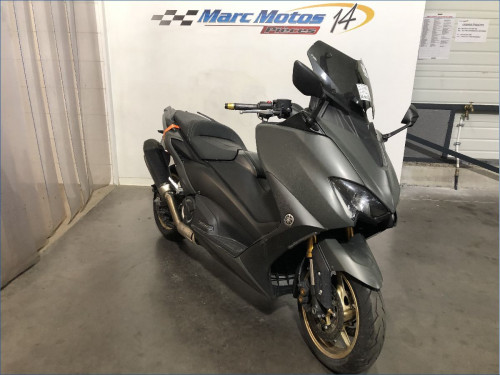 YAMAHA 560 TMAX 