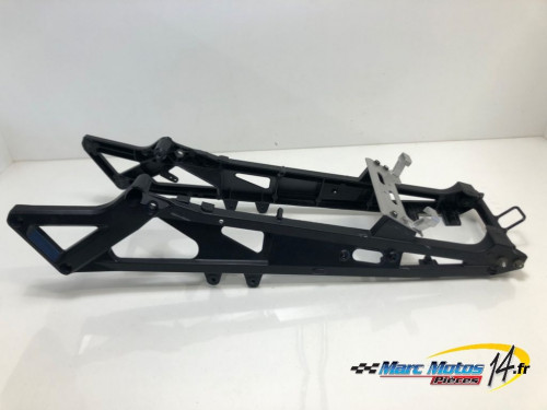 BERCEAU ARRIERE DE CADRE SUZUKI 750 GSXR 2004