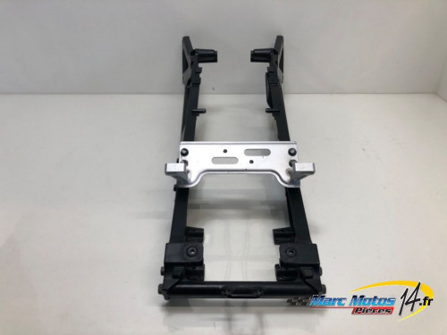 BERCEAU ARRIERE DE CADRE SUZUKI 750 GSXR 2004