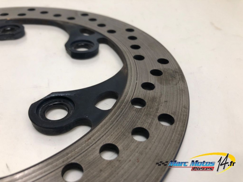 DISQUE ARRIERE SUZUKI 750 GSXR 2004