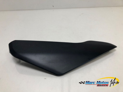 HABILLAGE DE RESERVOIR SUZUKI 750 GSXR 2004