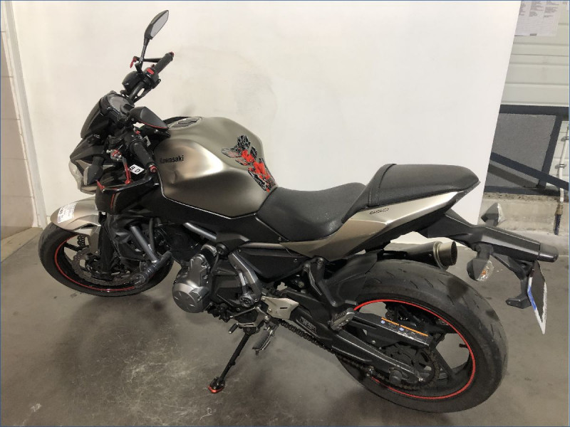 KAWASAKI Z650 