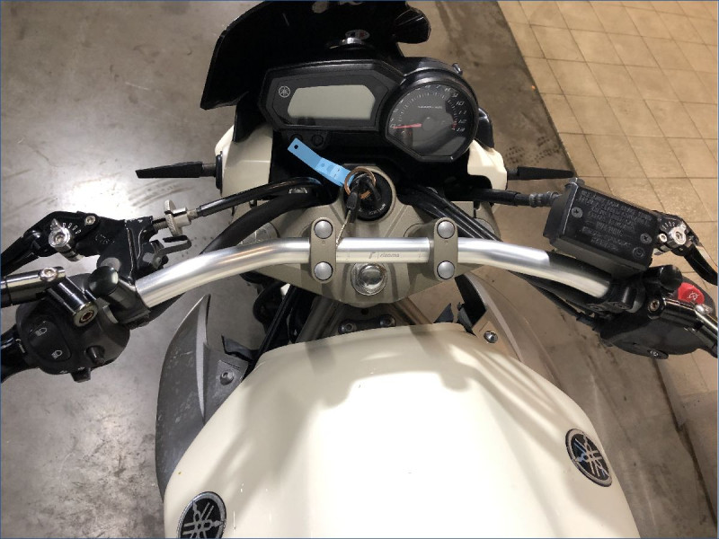YAMAHA XJ6 34CV