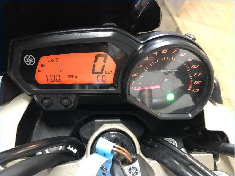YAMAHA XJ6 34CV