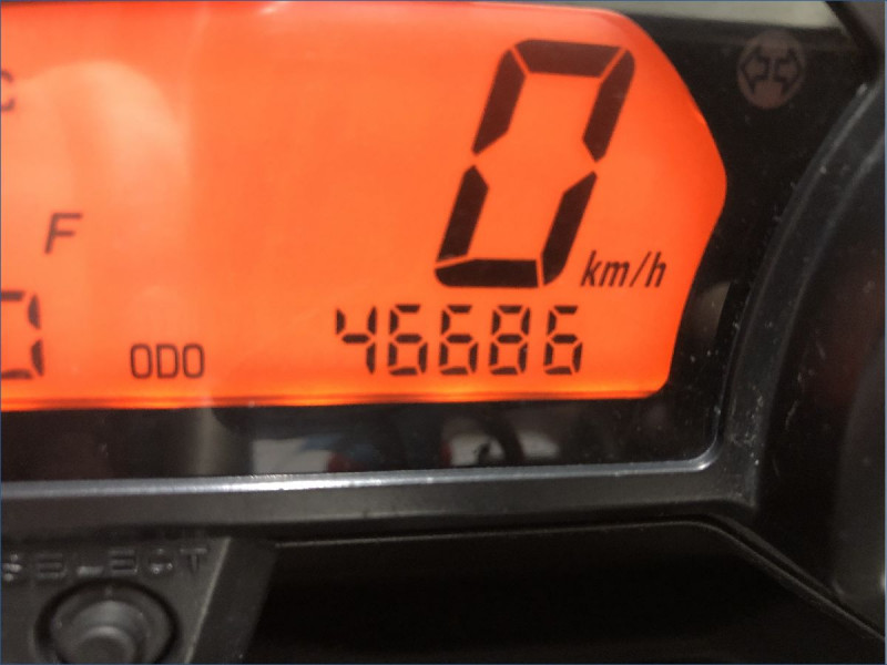 YAMAHA XJ6 34CV