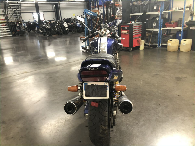 YAMAHA 1300 XJR 