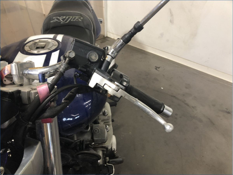 YAMAHA 1300 XJR 