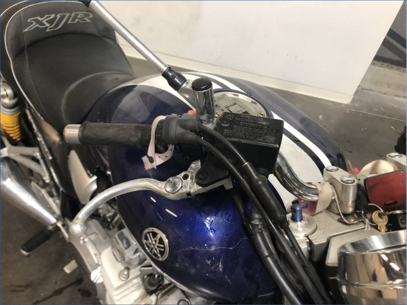 YAMAHA 1300 XJR 