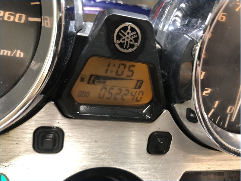 YAMAHA 1300 XJR 