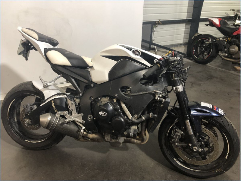 HONDA 1000 CBR R 