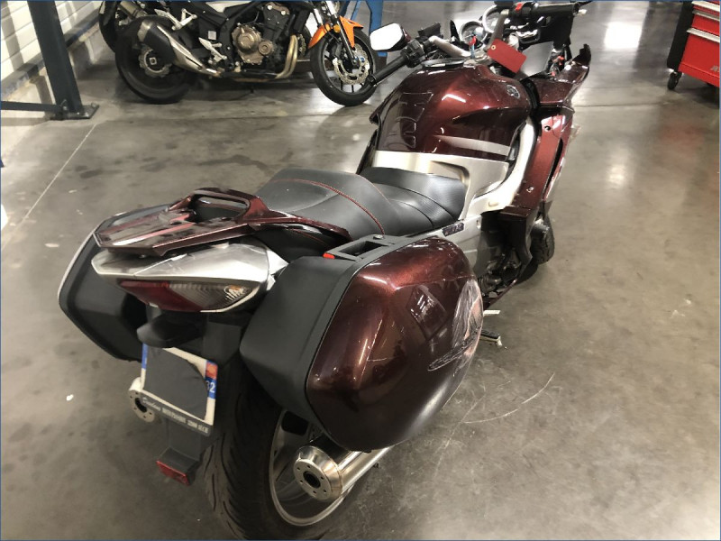 YAMAHA 1300 FJR 