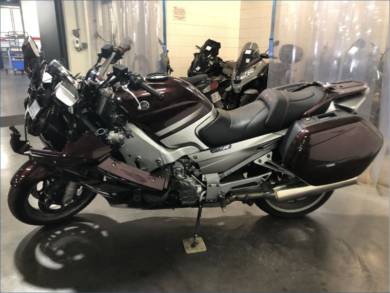 YAMAHA 1300 FJR 