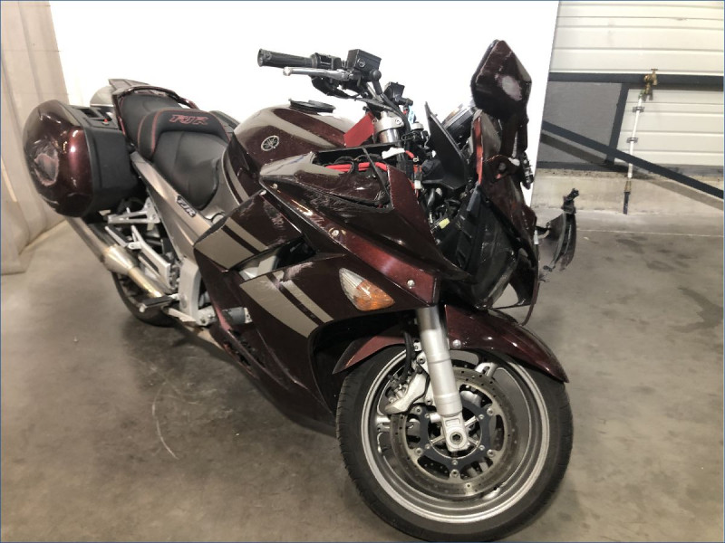 YAMAHA 1300 FJR 