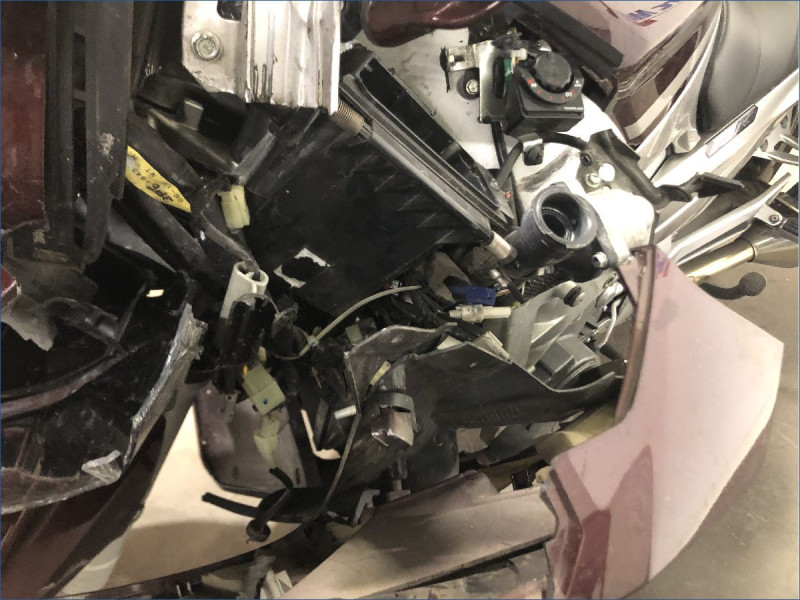 YAMAHA 1300 FJR 