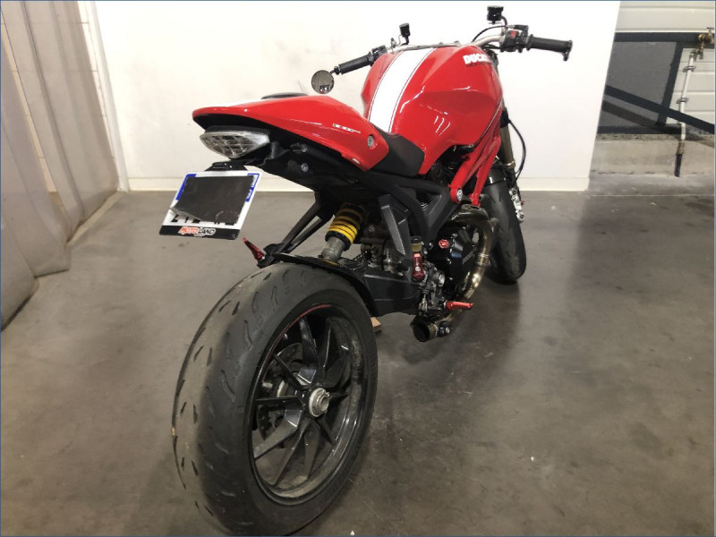 DUCATI 1100 MONSTER EVO