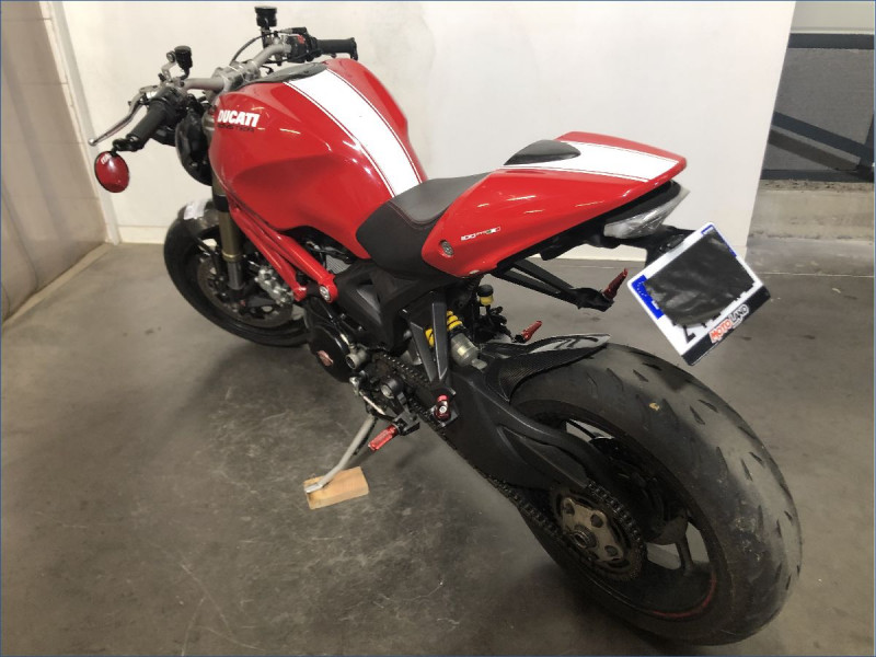 DUCATI 1100 MONSTER EVO