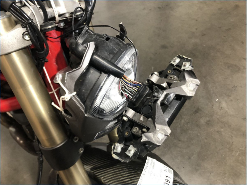 DUCATI 1100 MONSTER EVO