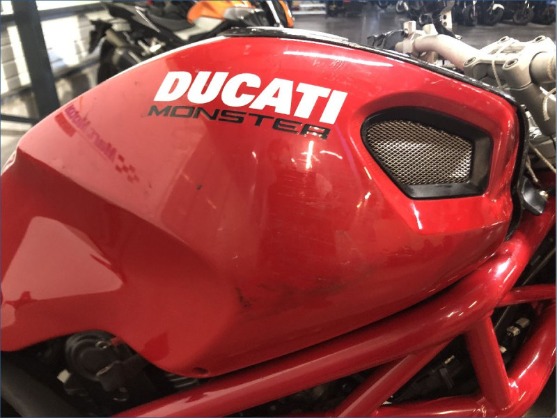 DUCATI 1100 MONSTER EVO