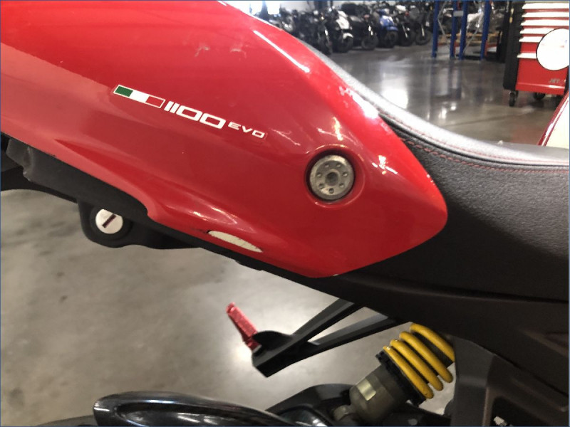 DUCATI 1100 MONSTER EVO