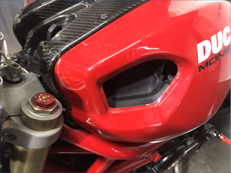 DUCATI 1100 MONSTER EVO