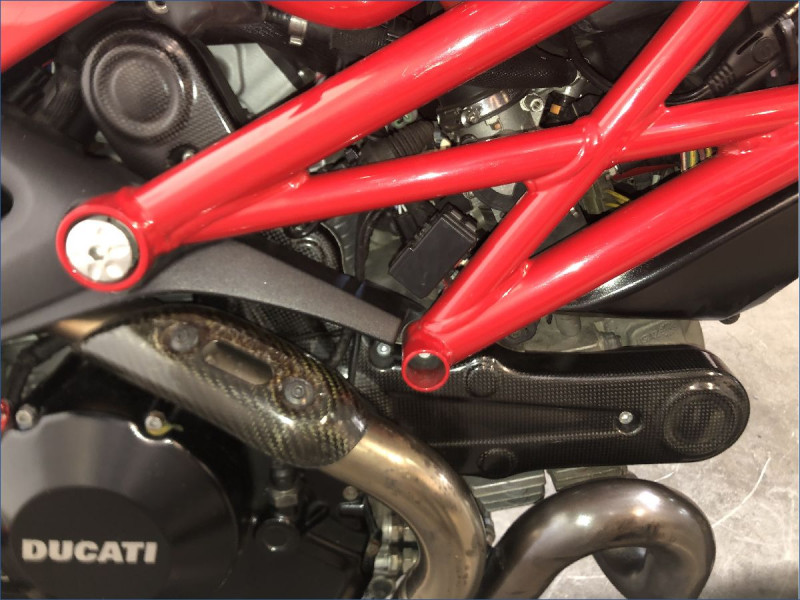 DUCATI 1100 MONSTER EVO