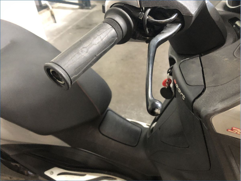 PIAGGIO 300 MP3 HPE