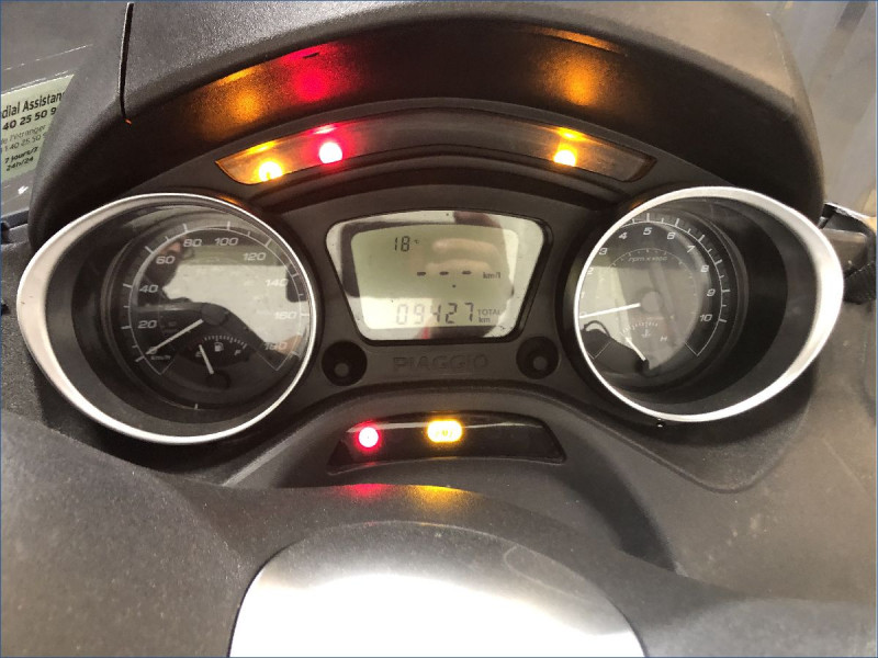 PIAGGIO 300 MP3 HPE