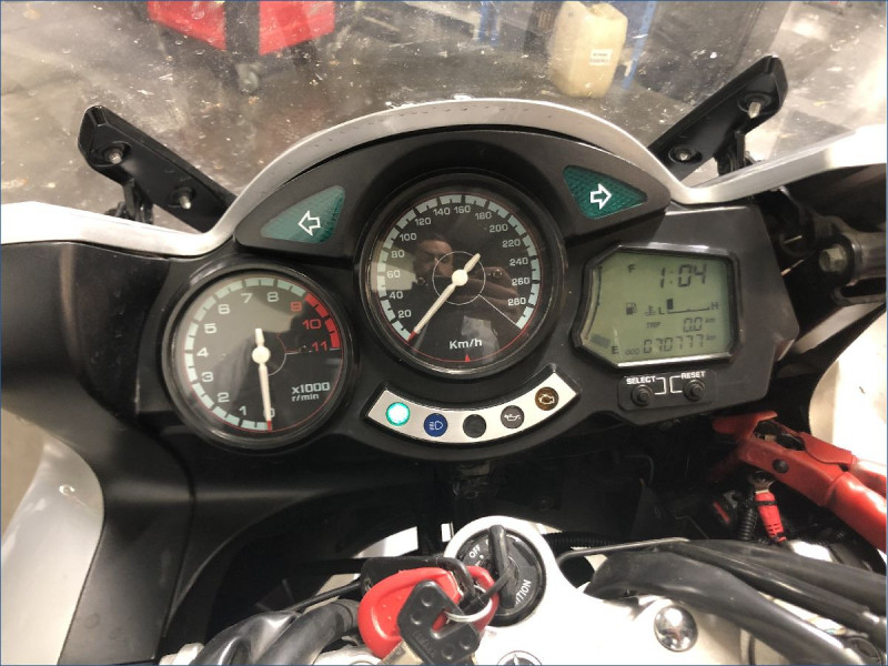 YAMAHA 1300 FJR 