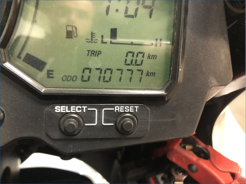 YAMAHA 1300 FJR 