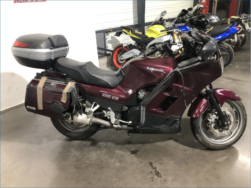 KAWASAKI 1000 GTR 