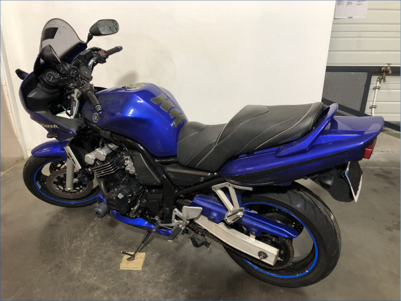 YAMAHA 600 FAZER 