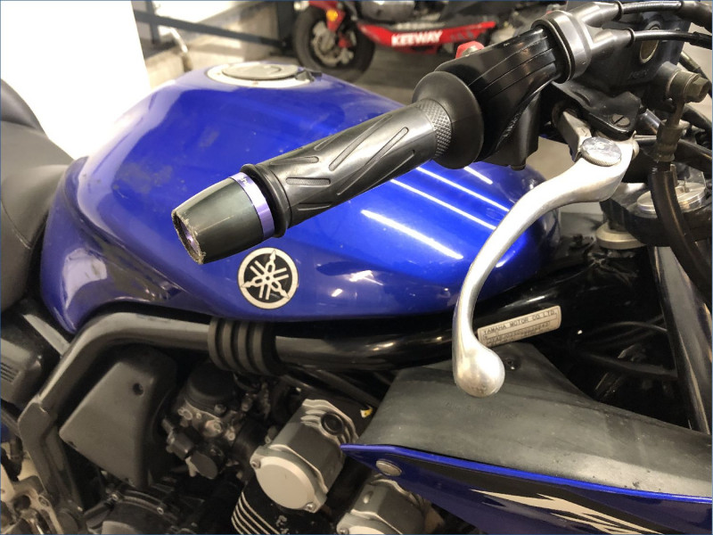 YAMAHA 600 FAZER 