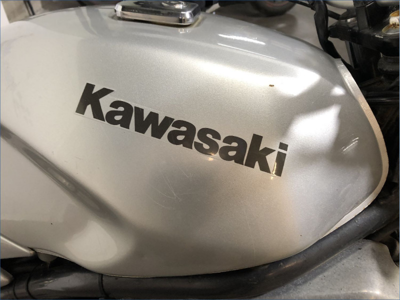 KAWASAKI ER5 
