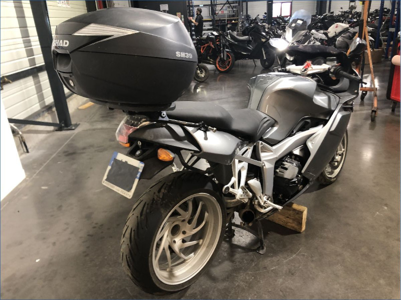BMW K1200S 