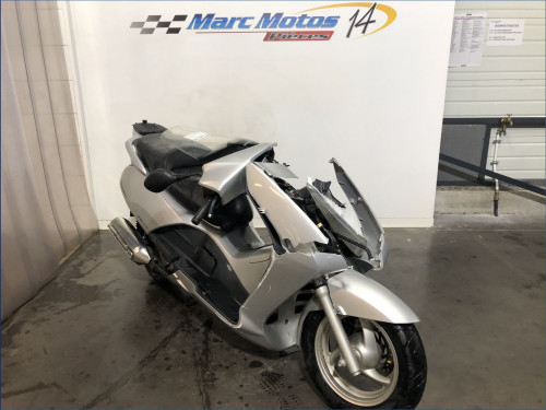 HONDA 125 PANTHEON 
