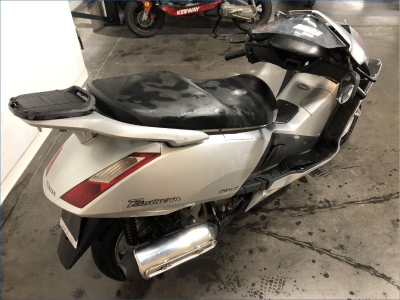 HONDA 125 PANTHEON 