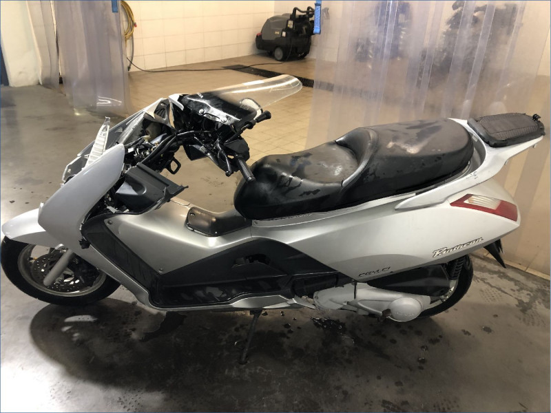 HONDA 125 PANTHEON 