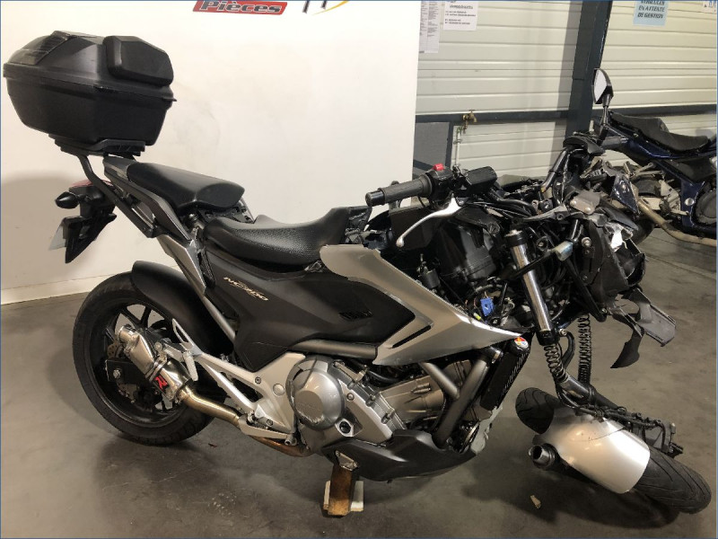 HONDA NC700X 